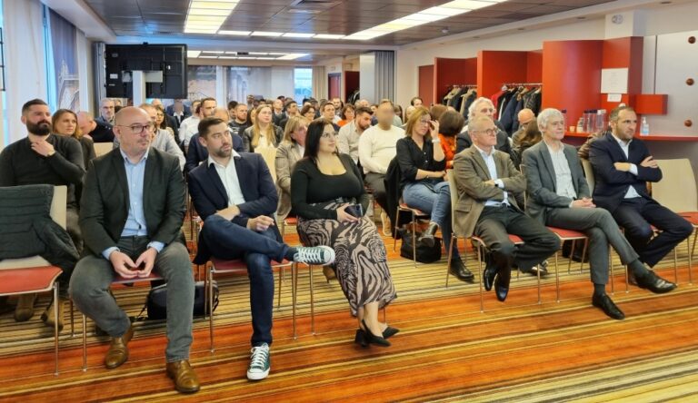 Lire la suite à propos de l’article Réunion Nationale SAGESSE Assurances à Toulouse